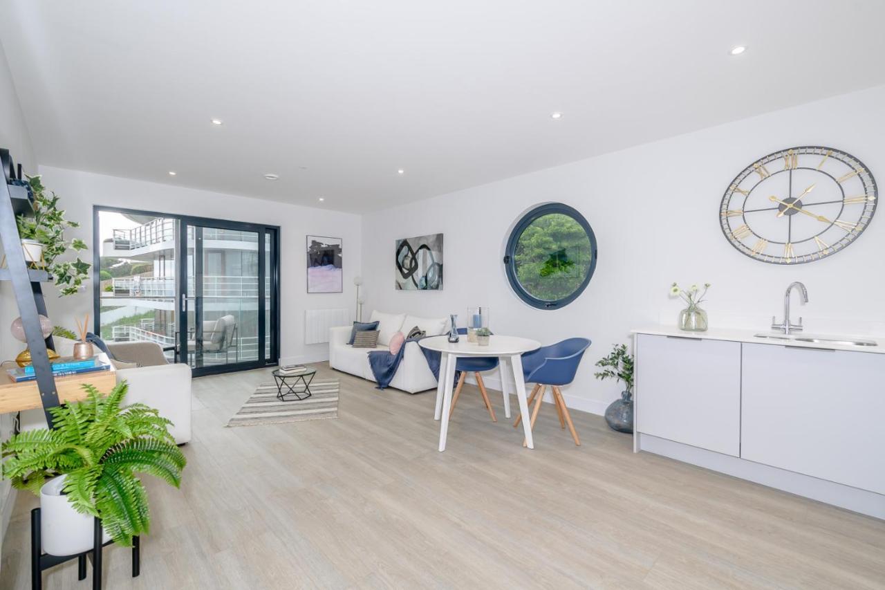 5 Middlecombe - Luxury Apartment At Byron Woolacombe, Only 4 Minute Walk To Woolacombe Beach! Εξωτερικό φωτογραφία